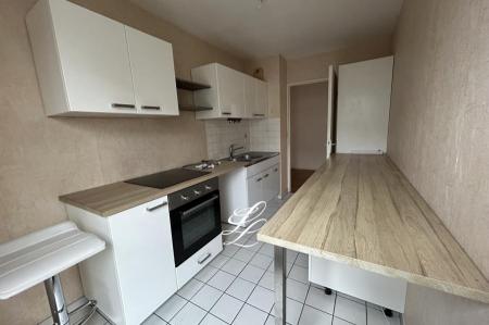 Location - Appartement 3 pièces 68 m<sup>2</sup>