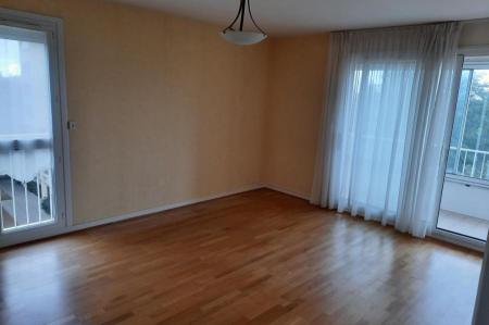 Location - Appartement 3 pièces 62 m<sup>2</sup>