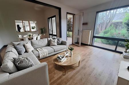 Vente - Maison 7 pièces 130 m<sup>2</sup>