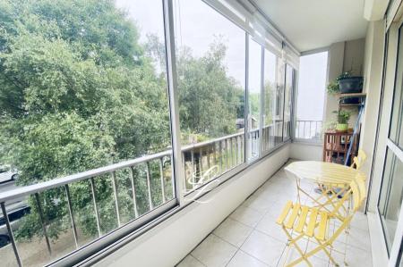 Vente - Appartement 5 pièces 93 m<sup>2</sup>