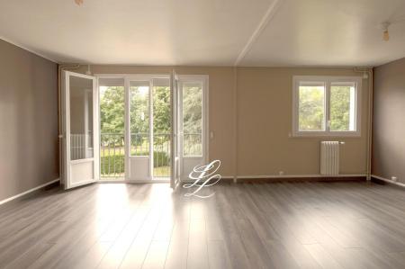 Vente - Appartement 4 pièces 69 m<sup>2</sup>